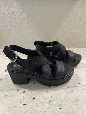 FitFlop Pilar Black Chunky Platform Wedge Sandals size 9